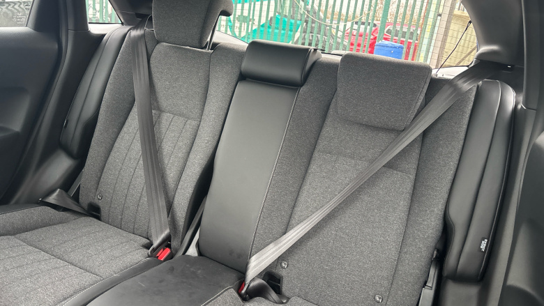 Honda Jazz 1.5 i-MMD Hybrid Advance 5dr eCVT Hybrid Hatchback